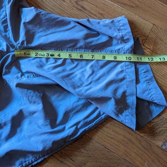 Patagonia XS Light‎ Sage Green Fly Fishing Logo Shorts - Picture 11 of 11